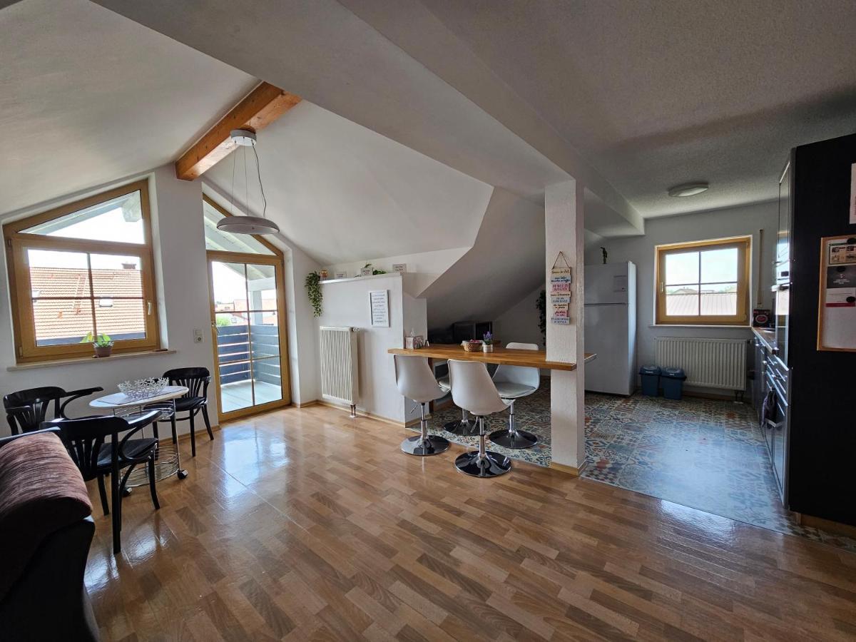 Ferienwohnung Naehe Chiemsee Unterneukirchen Esterno foto